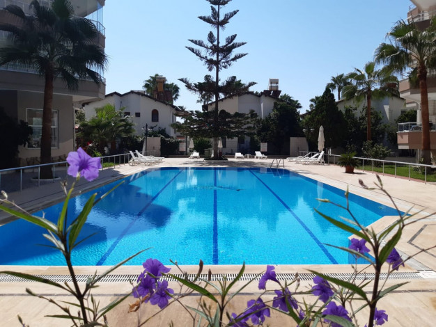 Меблированная квартира 2+1 в 200 м от моря в районе Махмутлар, 95м - Ракурс 2