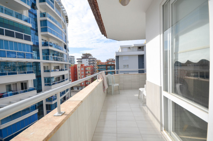 Просторная трехкомнатная квартира в 100 метрах от Средиземного моря, 135 м2 - Ракурс 7