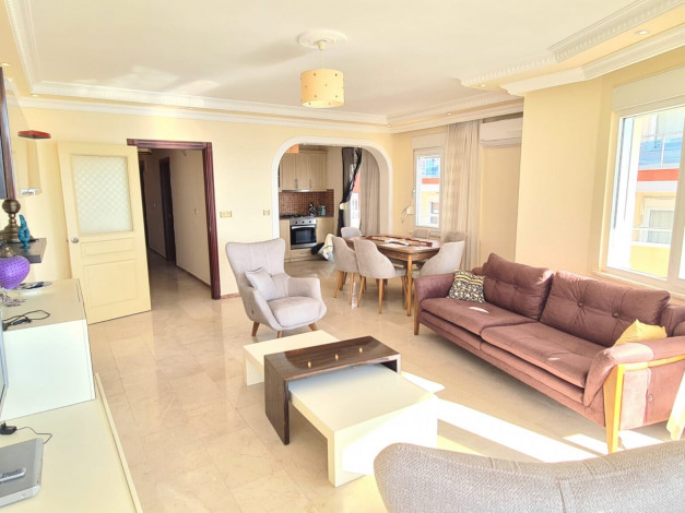 Пятикомнатная квартира большой площади на берегу моря в Махмутларе, 250 м2 - Ракурс 8