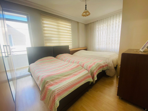 Трехкомнатная квартира в 200 метрах от пляжа в центре города Аланья, 125 м2 - Ракурс 4