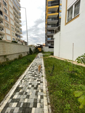 Меблированная трехкомнатная квартира в 400 метрах от Средиземного моря в районе Махмутлар, 110м2 - Ракурс 4