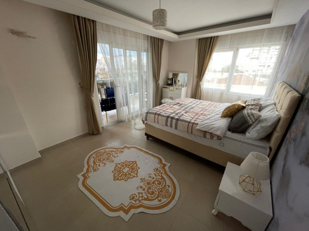 Меблированная трехкомнатная квартира в 400 метрах от Средиземного моря в районе Махмутлар, 110м2 - Ракурс 6