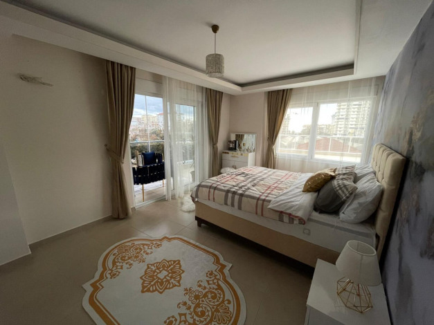 Меблированная трехкомнатная квартира в 400 метрах от Средиземного моря в районе Махмутлар, 110м2 - Ракурс 13