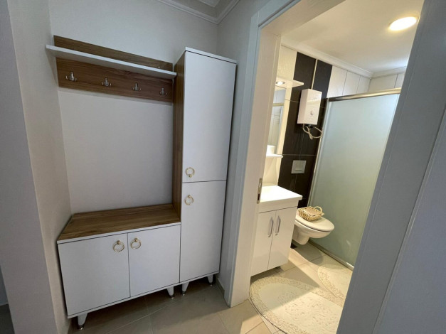 Меблированная трехкомнатная квартира в 400 метрах от Средиземного моря в районе Махмутлар, 110м2 - Ракурс 21