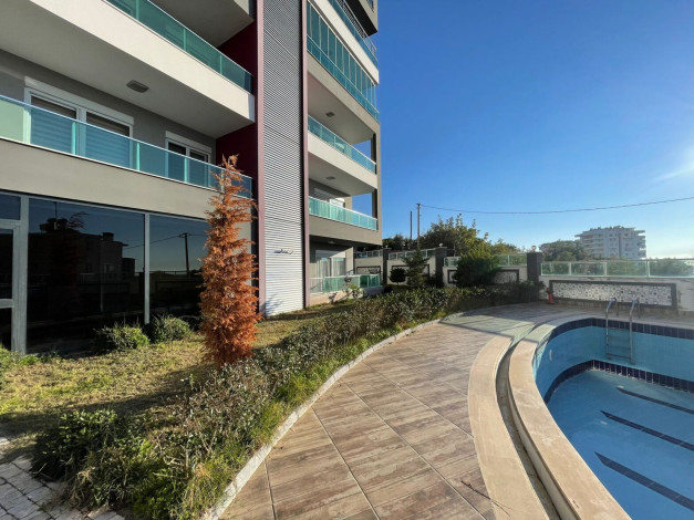 Полностью меблированные аппартаменты 3+1 в Махмутлар, 170 м2 - Ракурс 3