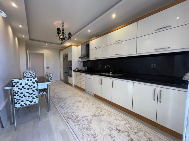 Полностью меблированные аппартаменты 3+1 в Махмутлар, 170 м2 - Ракурс 20