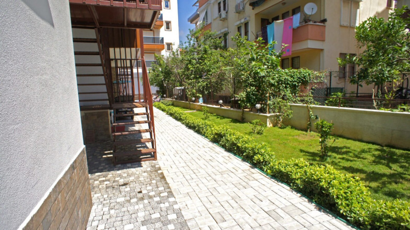 Уютная трехкомнатная квартира в центре Аланьи в районе пляжа Клеопатра, 85 м2 - Ракурс 14