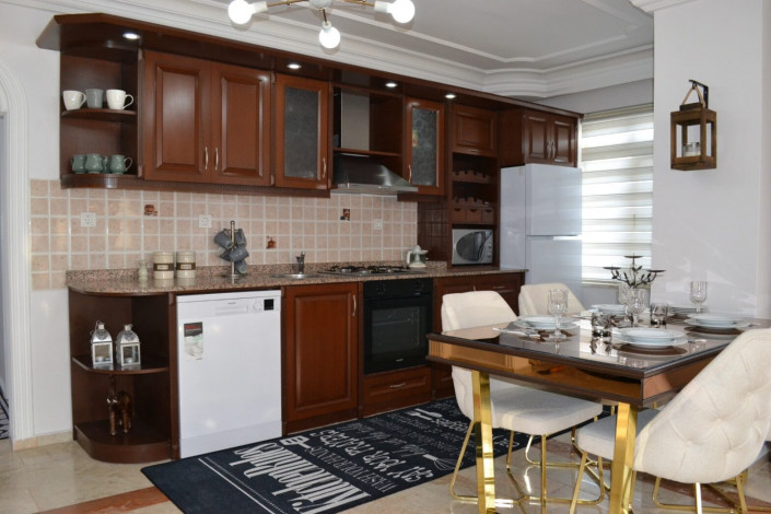 Четырехкомнатная квартира на улице Барбаросса района Махмутлар с частичным видом на море и горы, 130 м2 - Ракурс 18