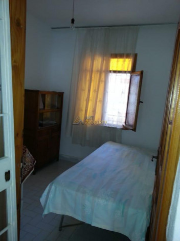 Меблированная трехкомнатная квартира в районе Махмутлар, 85м - Ракурс 5