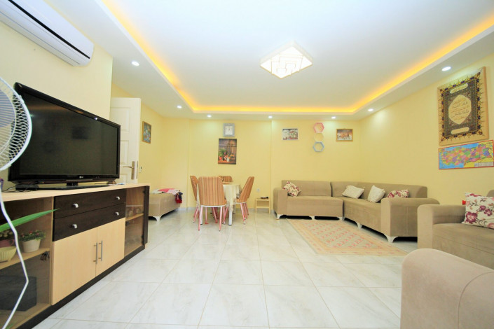 Меблированная двухкомнатная квартира с отдельной кухней в районе Махмутлар, 120м - Ракурс 17