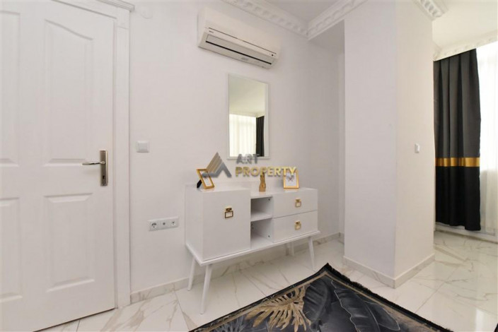 Меблированная трехкомнатная квартира в районе Махмутлар, 120м - Ракурс 4