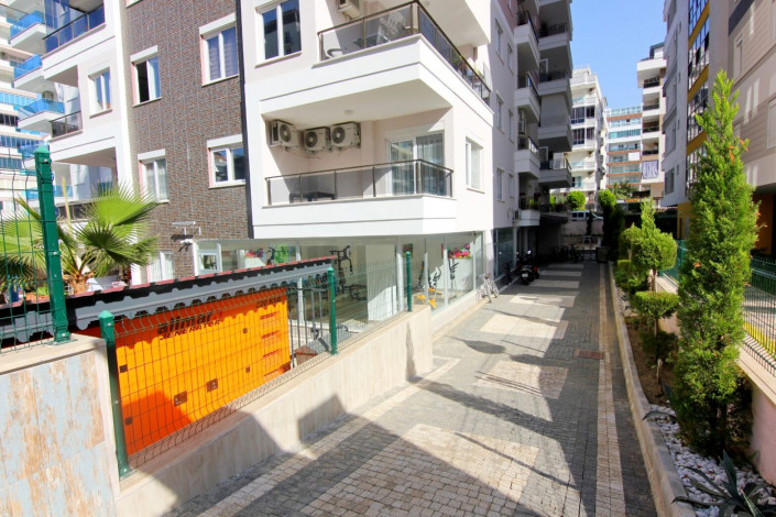 Квартира 1+1 с мебелью в самом центре Махмутлара, 60 м2 - Ракурс 13