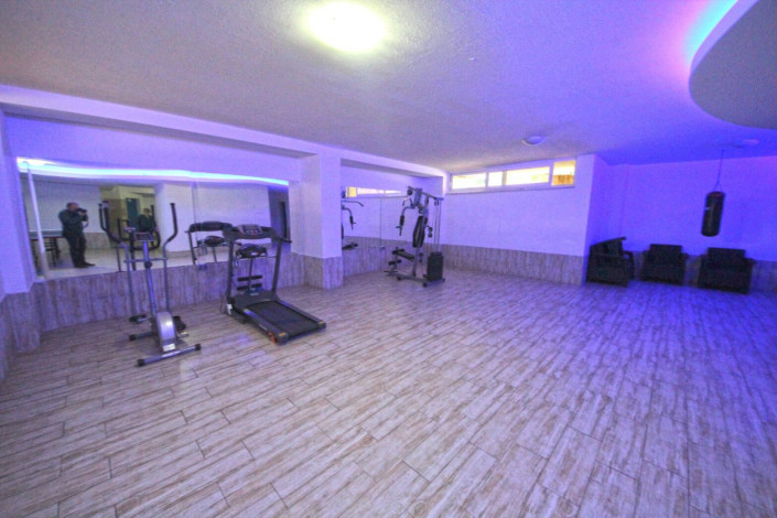 Квартира 1+1 в центральной части Махмутлара с отличной планировкой с мебелью, 70 м2 - Ракурс 21