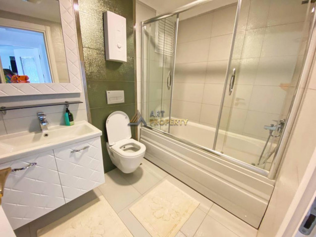 Квартира от надежного застройщика 1+1 в самом центре Махмутлара, 70 м2 - Ракурс 3