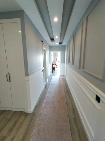 Квартира 4+1 с отдельной кухней в новом доме с развитой инфраструктурой, 180 м2 - Ракурс 33