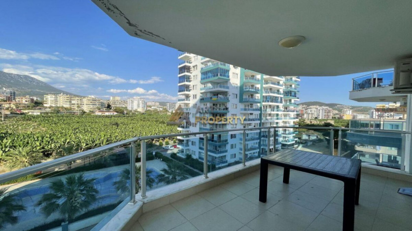 Квартира 1+1 с мебелью с красивым видом на горы в комплексе с развитой инфраструктурой, Махмутлар, 70 м2 - Ракурс 9