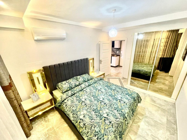 Двухкомнатная квартира с люксовой мебелью в районе Каргыджак, 65 м2 - Ракурс 2