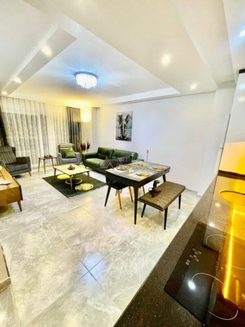 Двухкомнатная квартира с люксовой мебелью в районе Каргыджак, 65 м2 - Ракурс 6