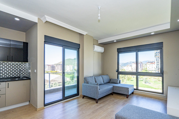 Квартира планировки 1+1 с новой мебелью по отличной цене в районе Газипаша, 45 м2 - Ракурс 3