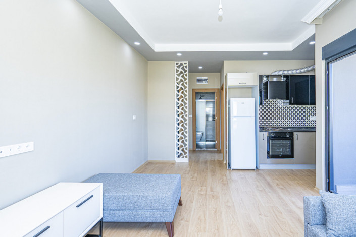 Квартира планировки 1+1 с новой мебелью по отличной цене в районе Газипаша, 45 м2 - Ракурс 5