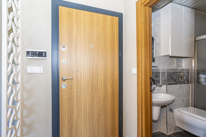 Квартира планировки 1+1 с новой мебелью по отличной цене в районе Газипаша, 45 м2 - Ракурс 6