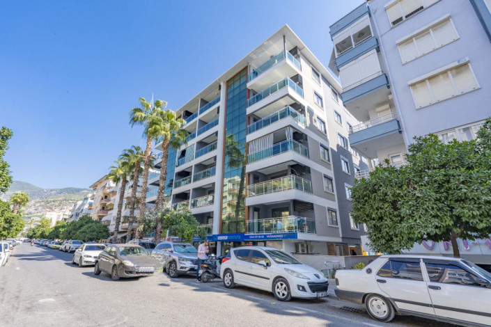 Квартира 2+1 с новой мебелью в самом центре Алании в новом доме с инфраструктурой, 100 м2 - Ракурс 6