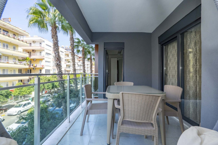 Квартира 2+1 с новой мебелью в самом центре Алании в новом доме с инфраструктурой, 100 м2 - Ракурс 28