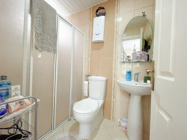 Полностью меблированная квартира 2+1 в районе Махмутлар, 110 м2 - Ракурс 10