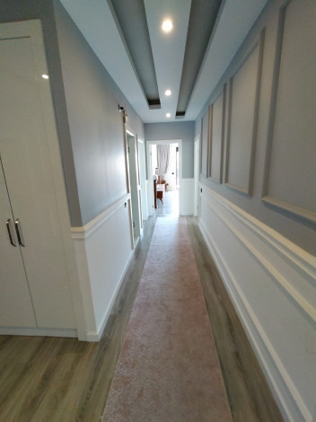 Квартира 4+1 с отдельной кухней в новом доме с развитой инфраструктурой, 180 м2 - Ракурс 35