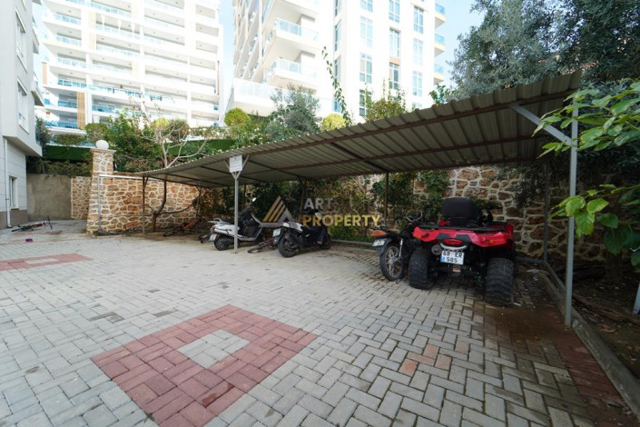 2+1 с отдельной кухней в одном из лучших комплексов района Тосмур, 120 м2 - Ракурс 2