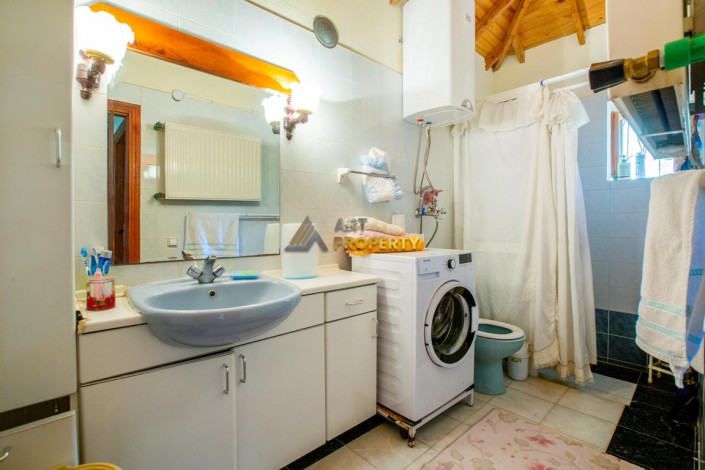 Дом с камином 3+1 с участком вдали от шума и суеты в горах Махмутлара, 260 м2 - Ракурс 17