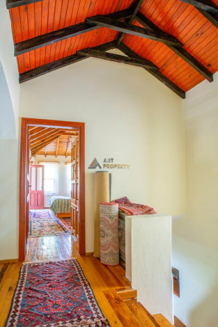 Дом с камином 3+1 с участком вдали от шума и суеты в горах Махмутлара, 260 м2 - Ракурс 18