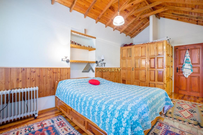 Дом с камином 3+1 с участком вдали от шума и суеты в горах Махмутлара, 260 м2 - Ракурс 21