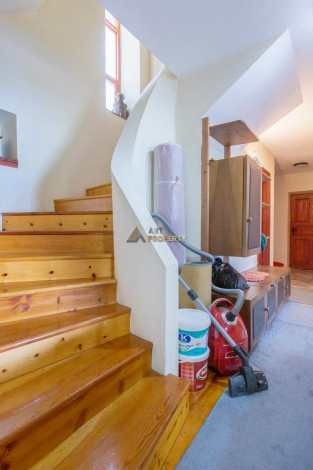 Дом с камином 3+1 с участком вдали от шума и суеты в горах Махмутлара, 260 м2 - Ракурс 26