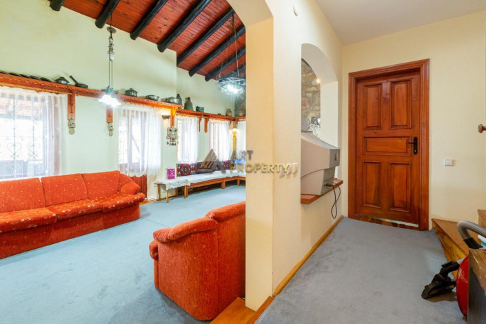 Дом с камином 3+1 с участком вдали от шума и суеты в горах Махмутлара, 260 м2 - Ракурс 31