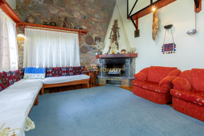 Дом с камином 3+1 с участком вдали от шума и суеты в горах Махмутлара, 260 м2 - Ракурс 34