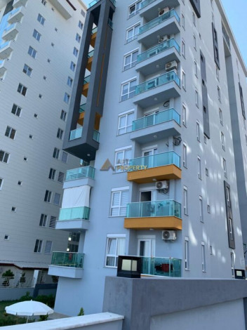 Квартира 1+1 с новой мебелью в Махмутларе, 55 м2 - Ракурс 8