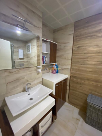 Двухкомнатная квартира в комплексе с хорошей инфраструктурой в Махмутларе, 65 м2 - Ракурс 10