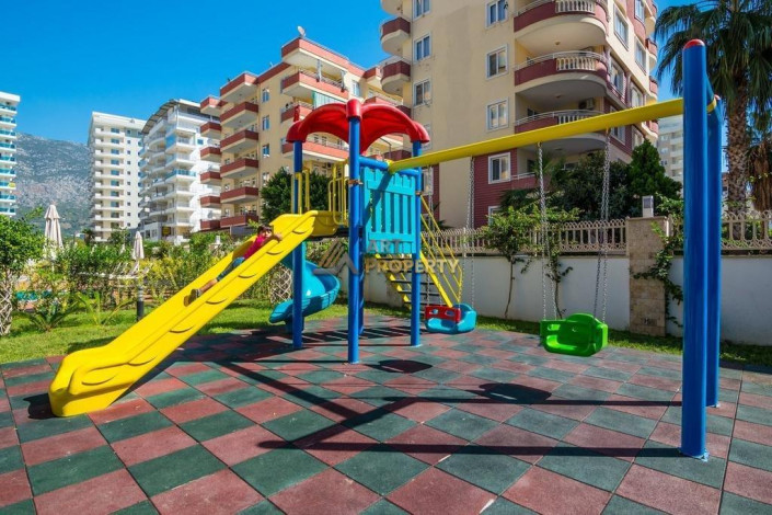 Квартира 1+1 с мебелью в комплексе на первой линии моря в Махмутларе, 66 м2 - Ракурс 19