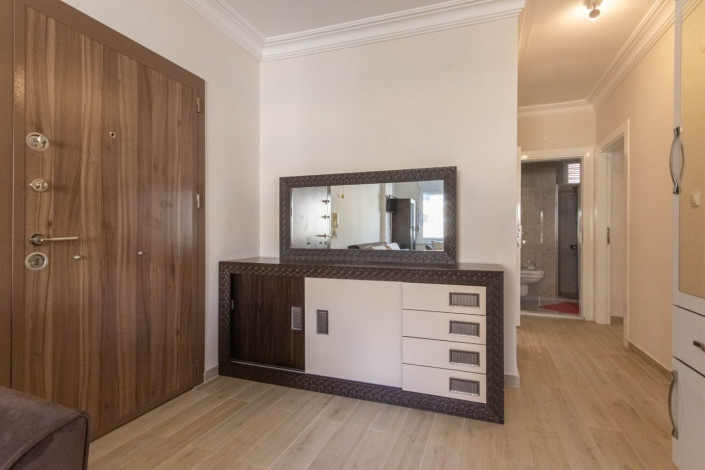 Квартира 3+1 с ремонтом в районе Махмутлар в комплексе на центральной улице, 130 м2 - Ракурс 3