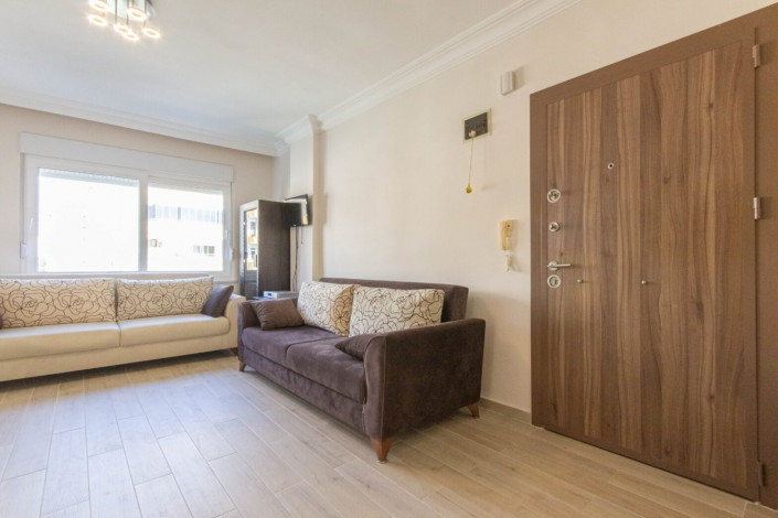 Квартира 3+1 с ремонтом в районе Махмутлар в комплексе на центральной улице, 130 м2 - Ракурс 8