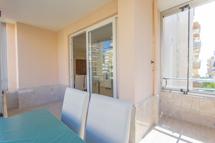 Квартира 3+1 с ремонтом в районе Махмутлар в комплексе на центральной улице, 130 м2 - Ракурс 10