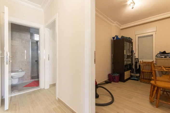 Квартира 3+1 с ремонтом в районе Махмутлар в комплексе на центральной улице, 130 м2 - Ракурс 18