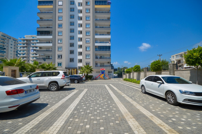 Квартира 1+1 в комплексе с инфраструктурой в начале Махмутлара, 75 м2 - Ракурс 3