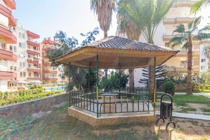 Квартира 3+1 с ремонтом в районе Махмутлар в комплексе на центральной улице, 130 м2 - Ракурс 20