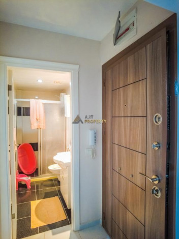 Срочная продажа квартиры 1+1 с мебелью в центре Махмутлара, 55 м2 - Ракурс 4