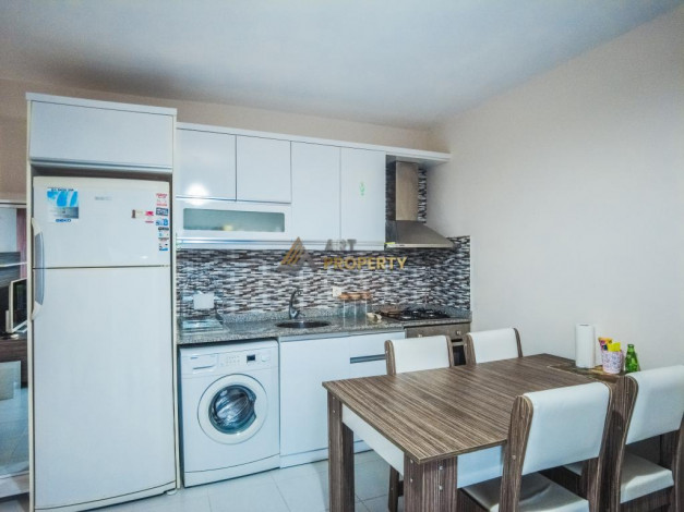 Срочная продажа квартиры 1+1 с мебелью в центре Махмутлара, 55 м2 - Ракурс 7