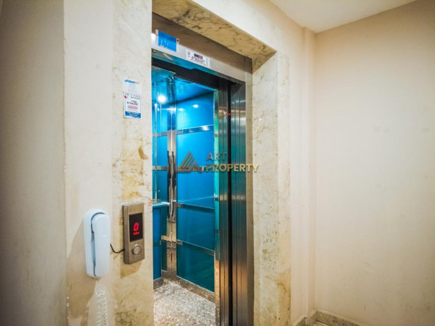 Срочная продажа квартиры 1+1 с мебелью в центре Махмутлара, 55 м2 - Ракурс 8