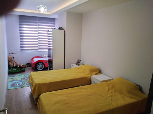 Трехкомнатная квартира с мебелью в районе Джикджили, 110 м2 - Ракурс 4