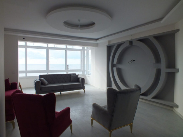 Квартира 2+1 в центральной части Алании с собственным садом и видом на море, 100 м2 - Ракурс 3